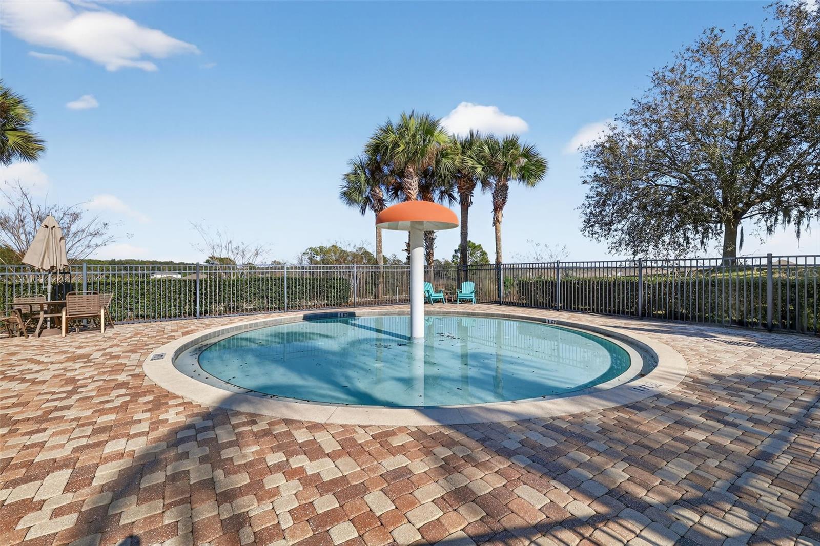 Image 27 of 39 For 6304 Rolden Court