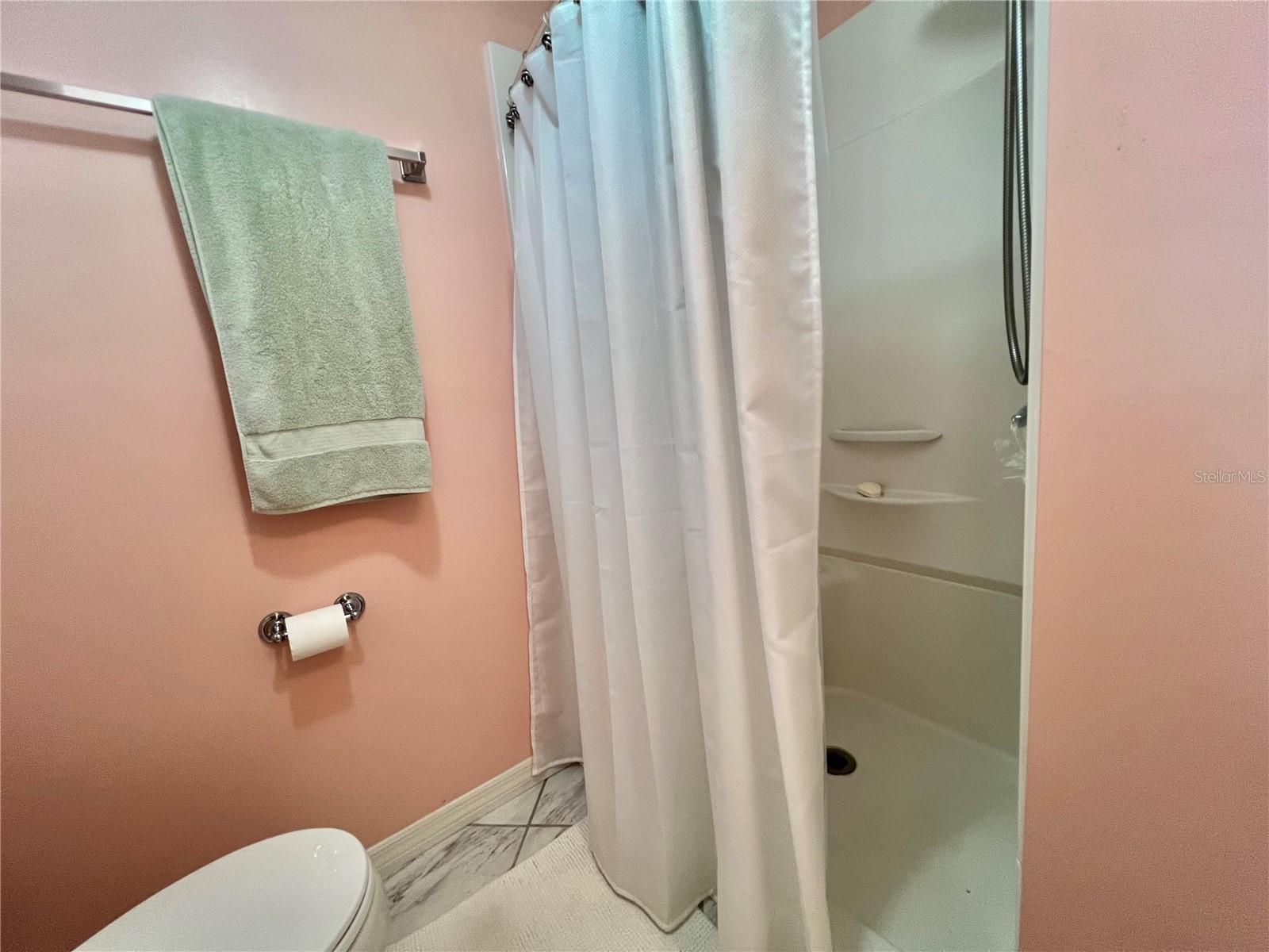 Image 25 of 35 For 217 Palo Verde Drive