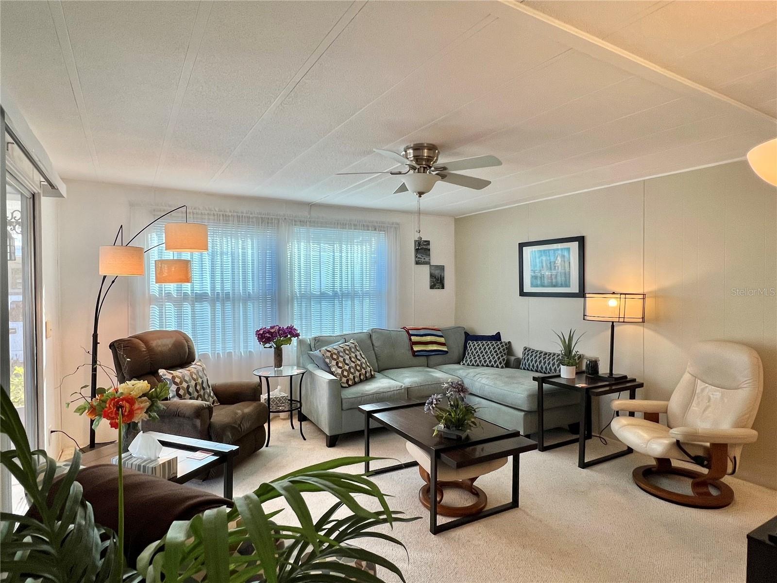 Image 9 of 35 For 217 Palo Verde Drive