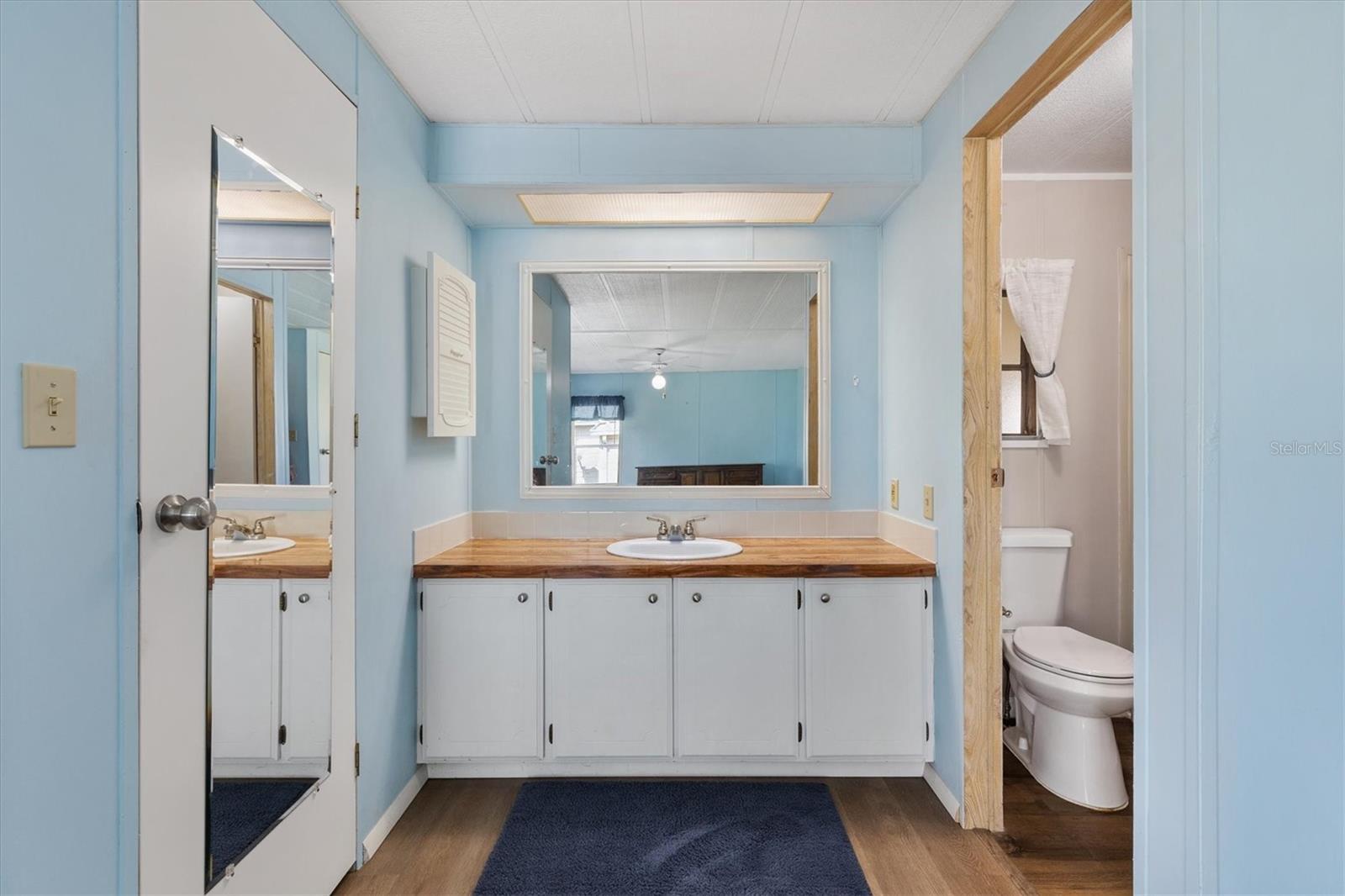 Image 18 of 35 For 724 Royal Palm Avenue