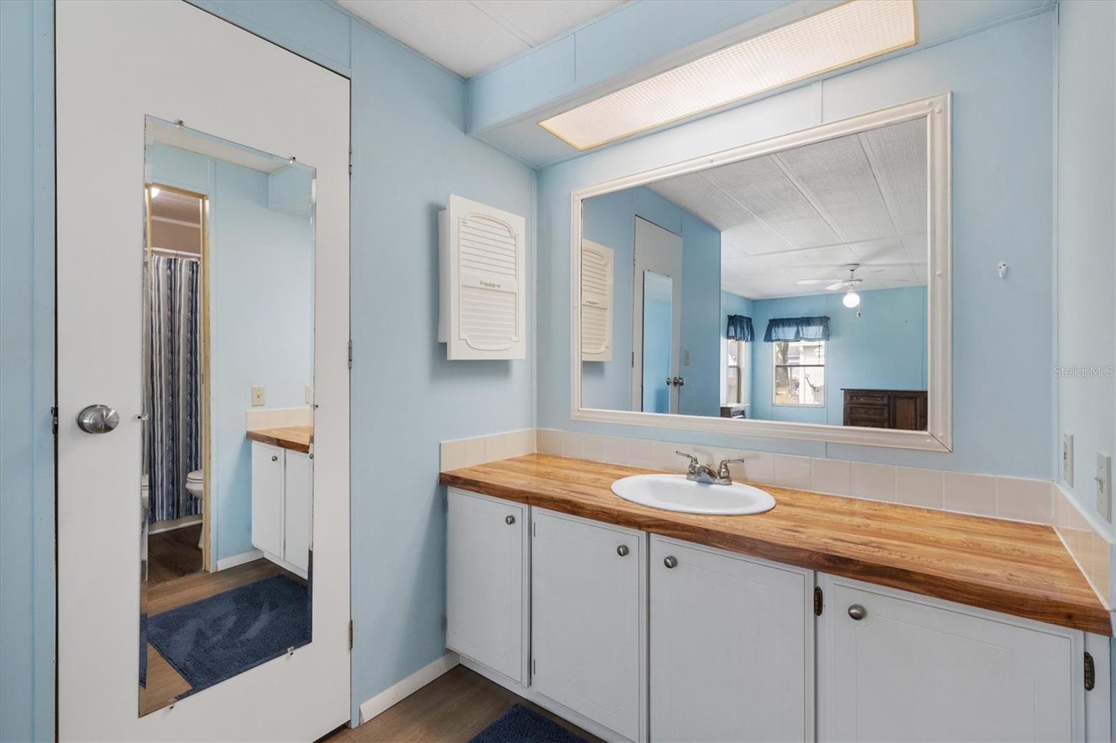 Image 19 of 35 For 724 Royal Palm Avenue