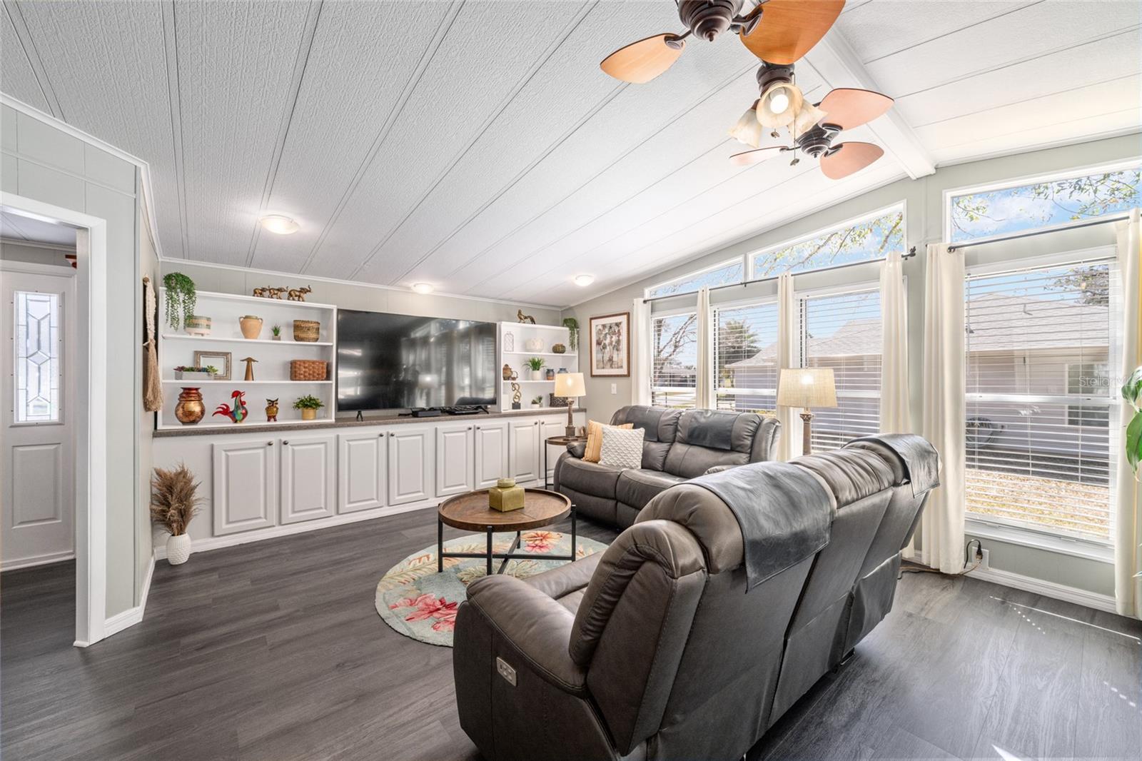 Image 22 of 47 For 1805 Kaufman Circle