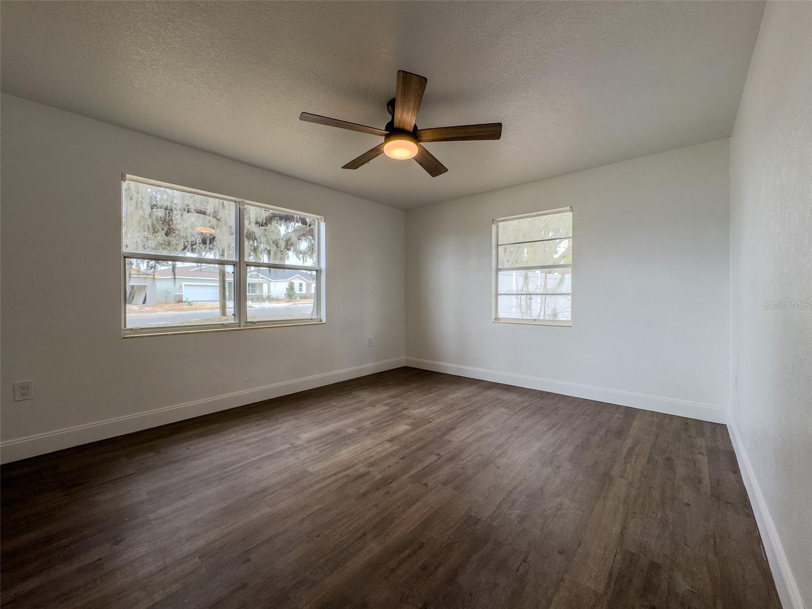 Image 13 of 34 For 1047 Clay Boulevard