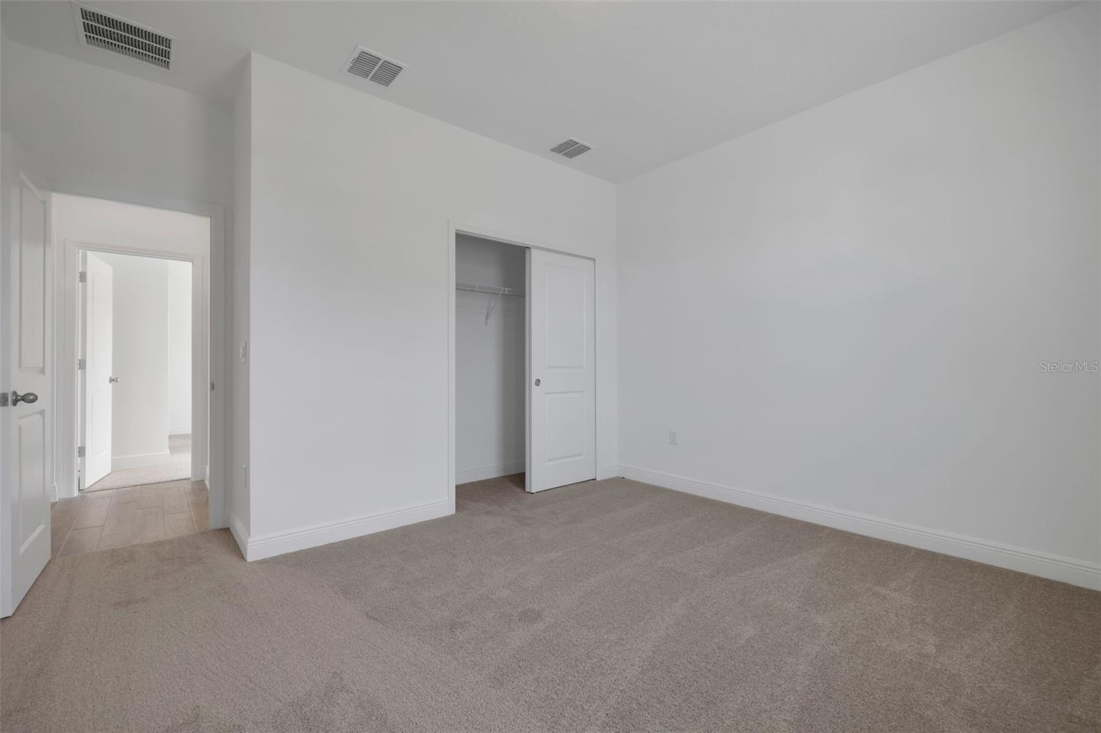 Image 12 of 36 For 5011 Firebush Drive