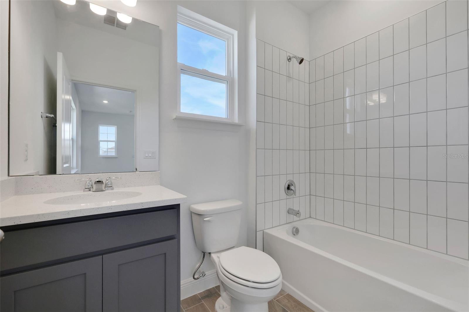 Image 17 of 36 For 5011 Firebush Drive