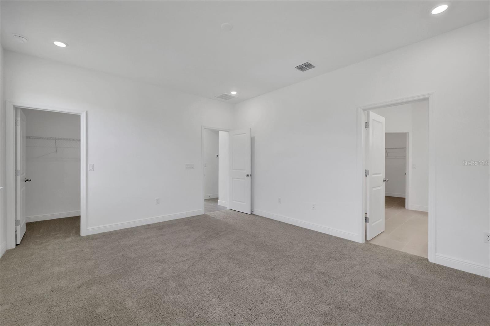 Image 24 of 36 For 5011 Firebush Drive