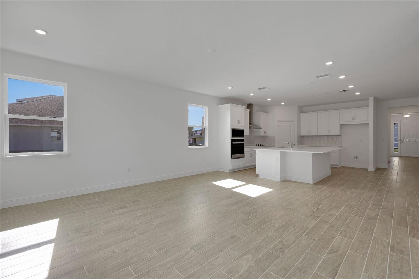 Image 27 of 36 For 5011 Firebush Drive