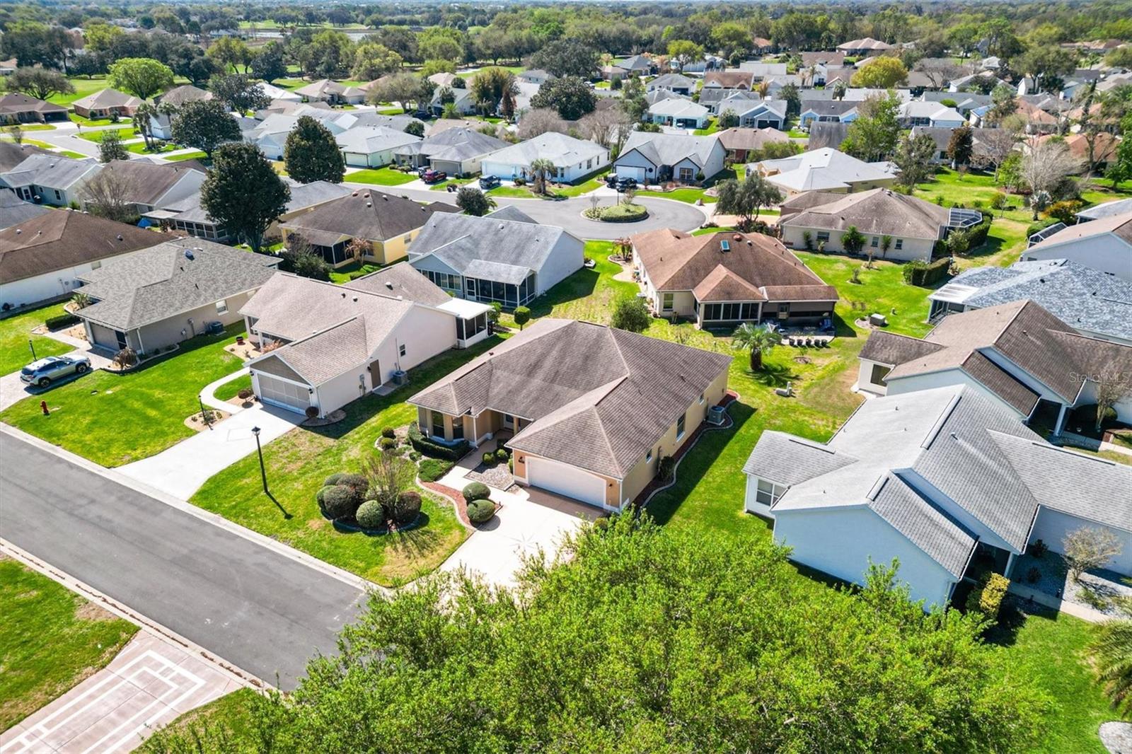 Image 36 of 40 For 1918 Armondo Drive