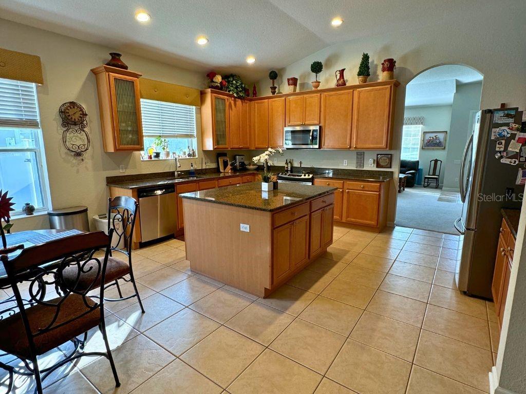 Image 13 of 18 For 2900 Columbus Avenue