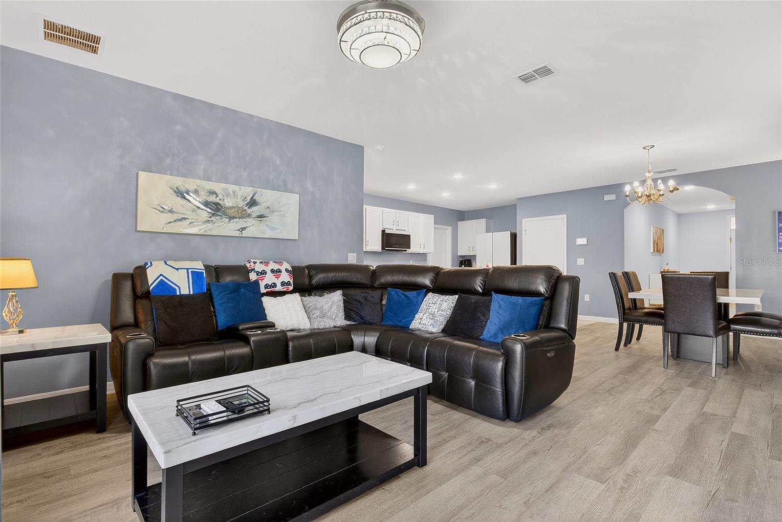 Image 17 of 55 For 30422 Pintail Drive