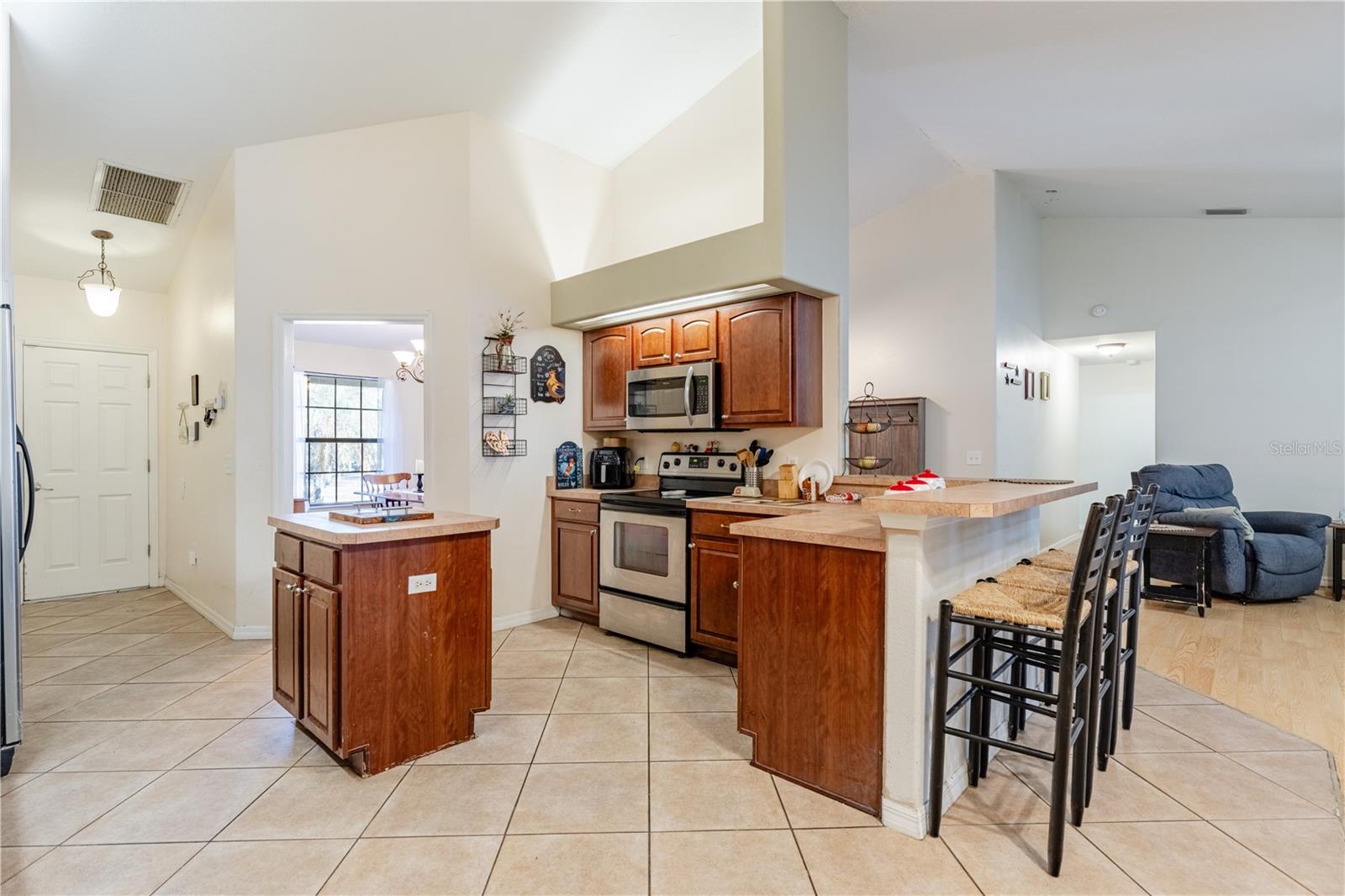 Image 21 of 60 For 4530 Treasure Cay Road