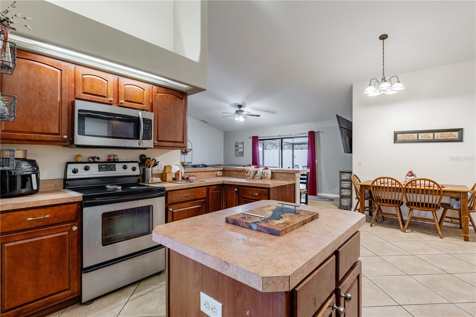 Image 22 of 60 For 4530 Treasure Cay Road