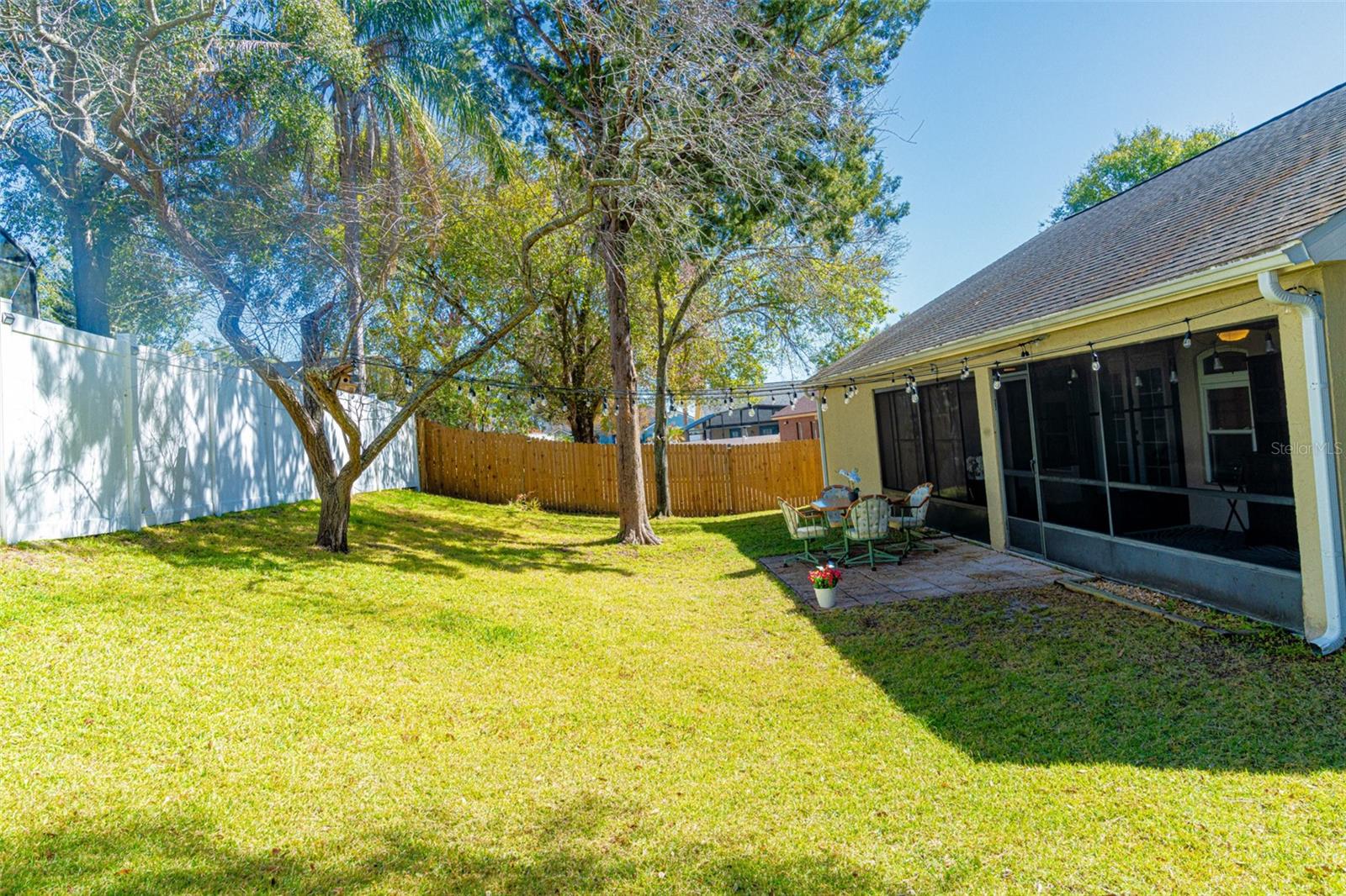 Image 17 of 73 For 2716 Sunbury Street