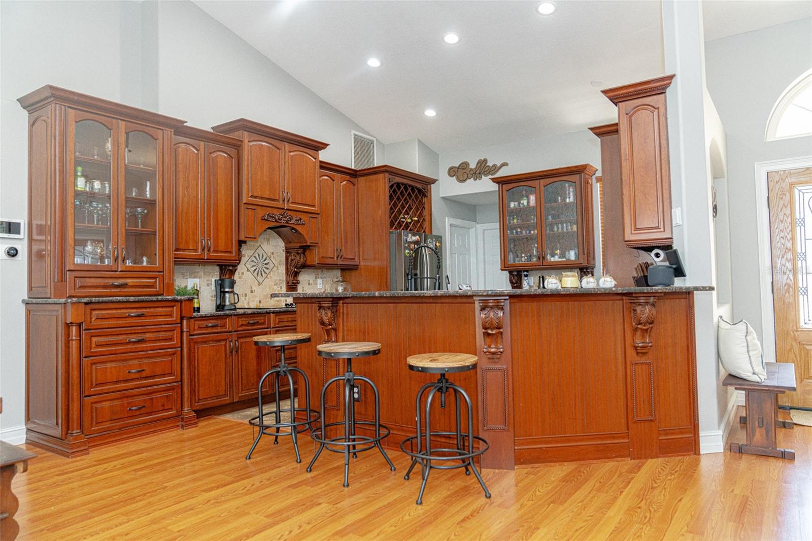 Image 36 of 73 For 2716 Sunbury Street