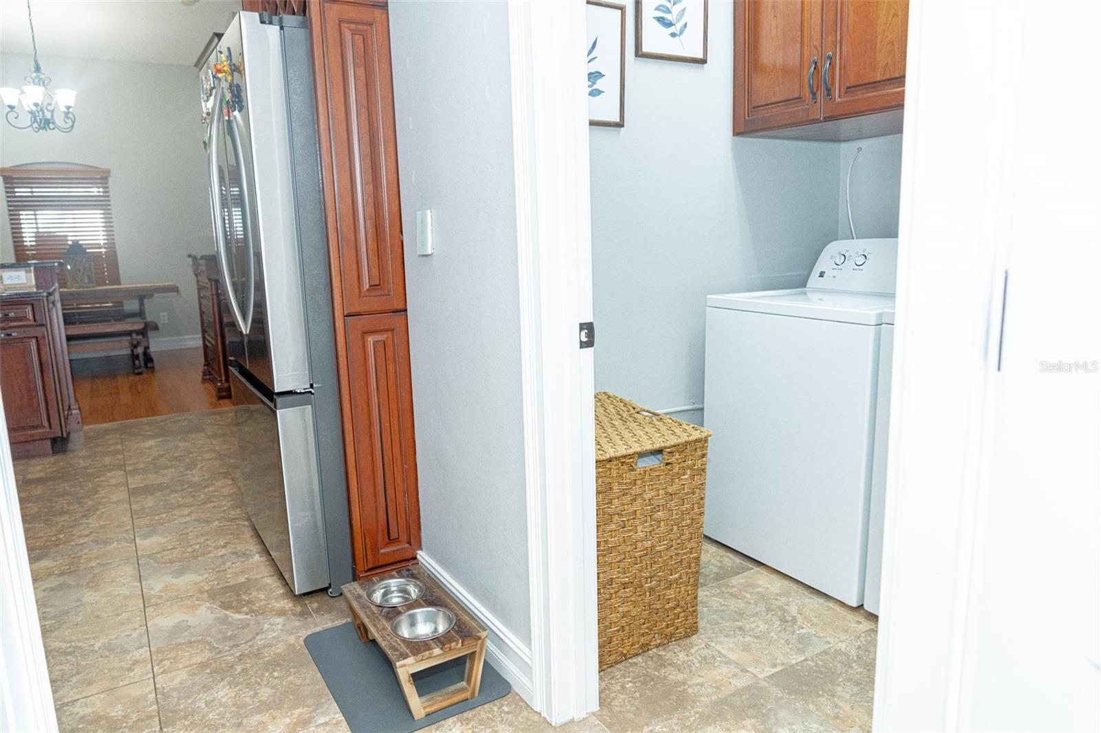 Image 45 of 73 For 2716 Sunbury Street