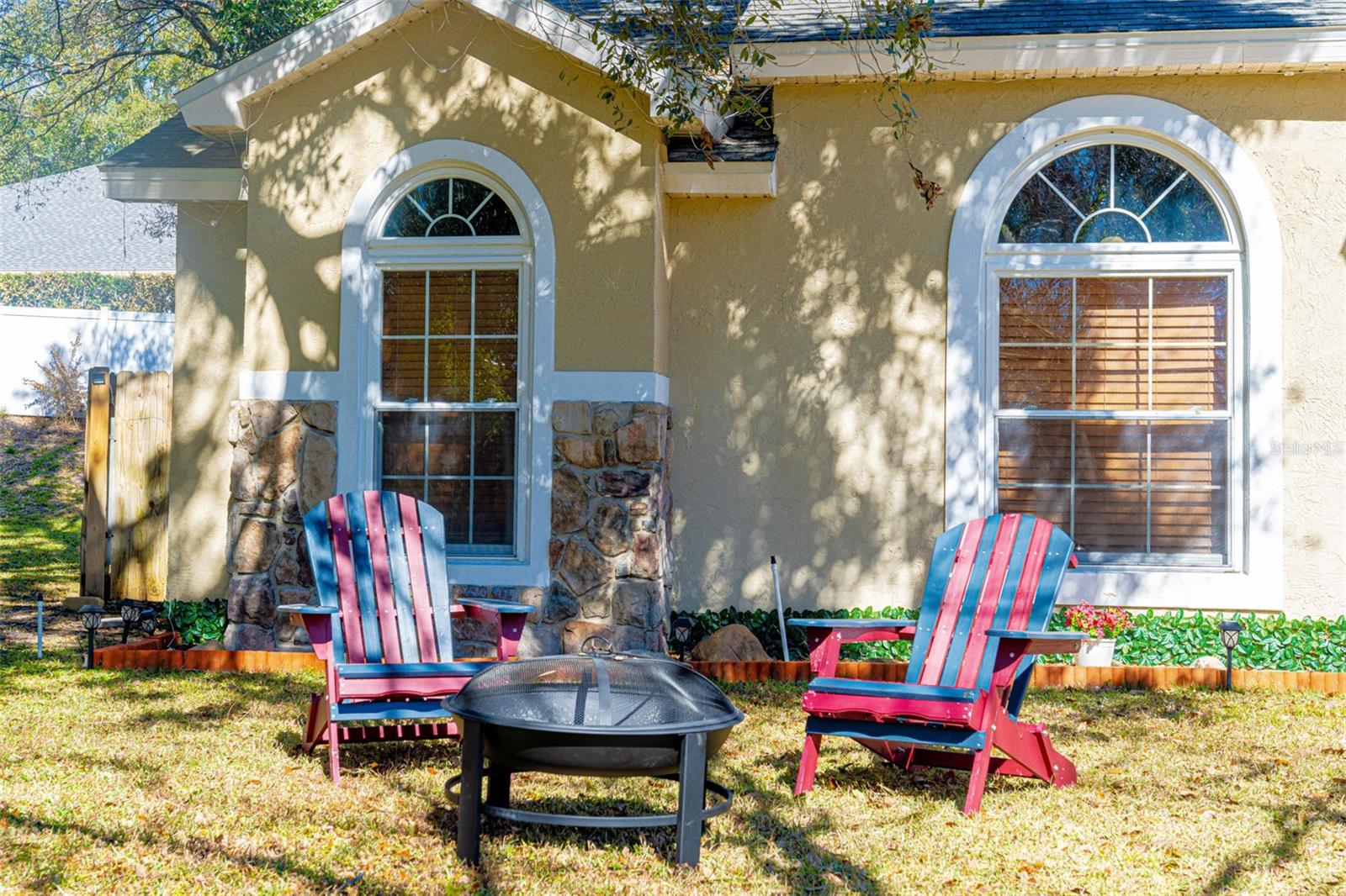 Image 5 of 73 For 2716 Sunbury Street