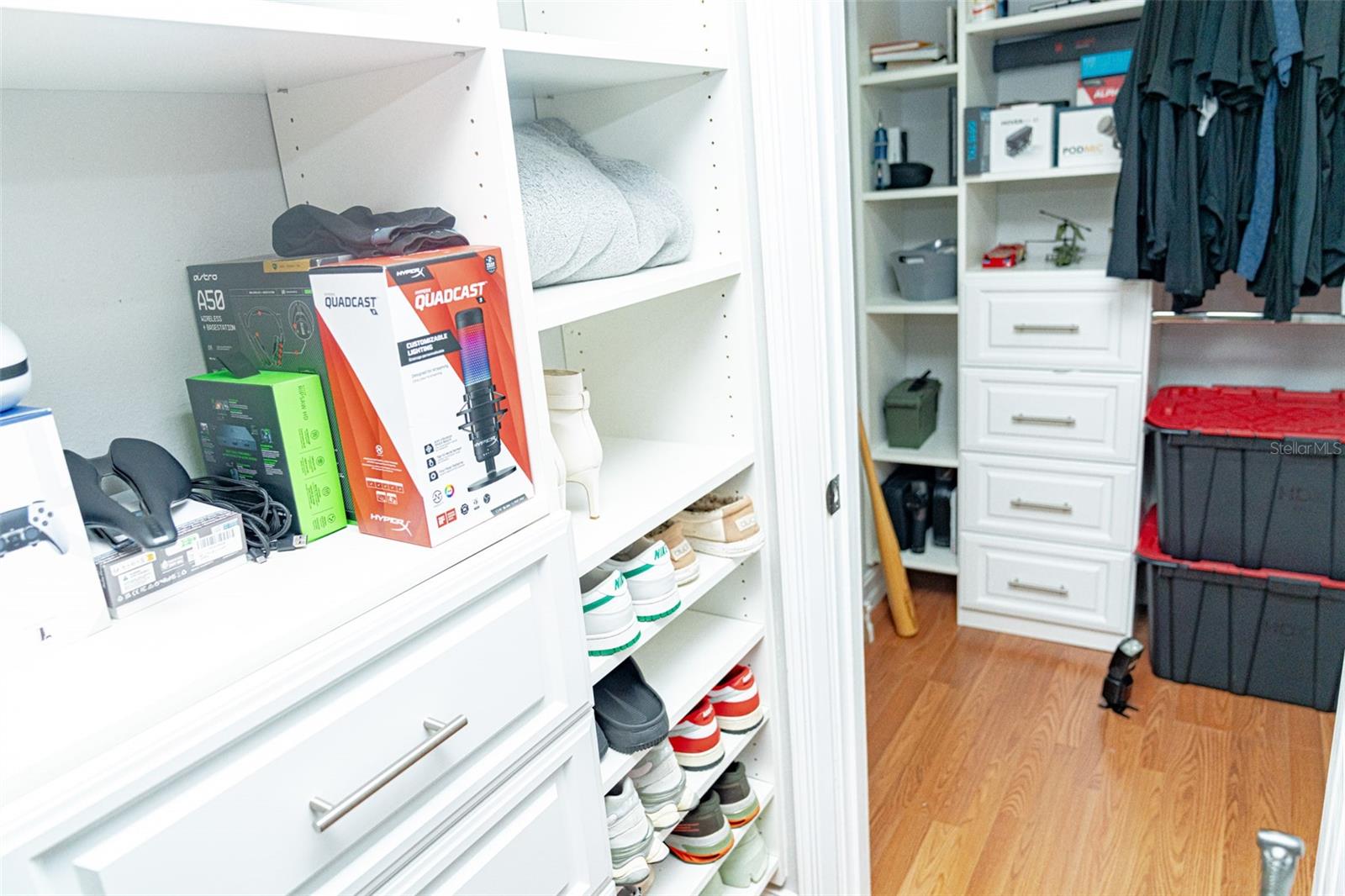 Image 54 of 73 For 2716 Sunbury Street