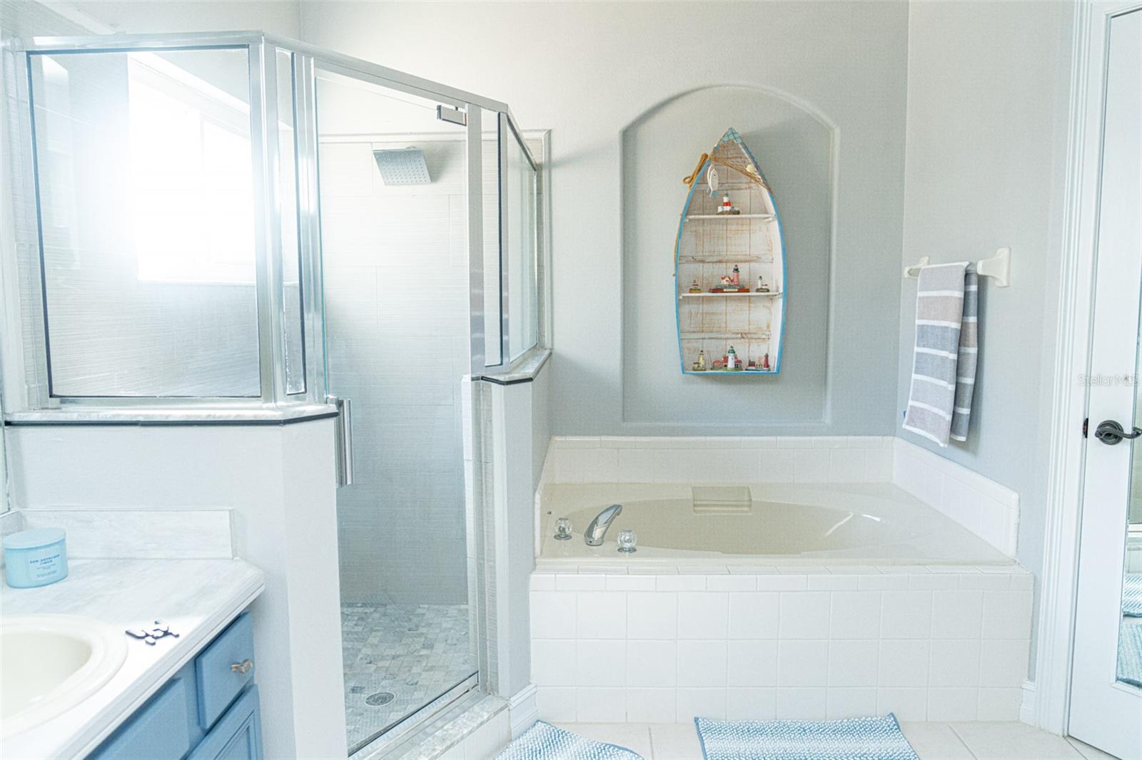 Image 55 of 73 For 2716 Sunbury Street