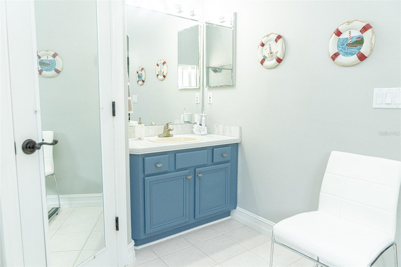 Image 56 of 73 For 2716 Sunbury Street