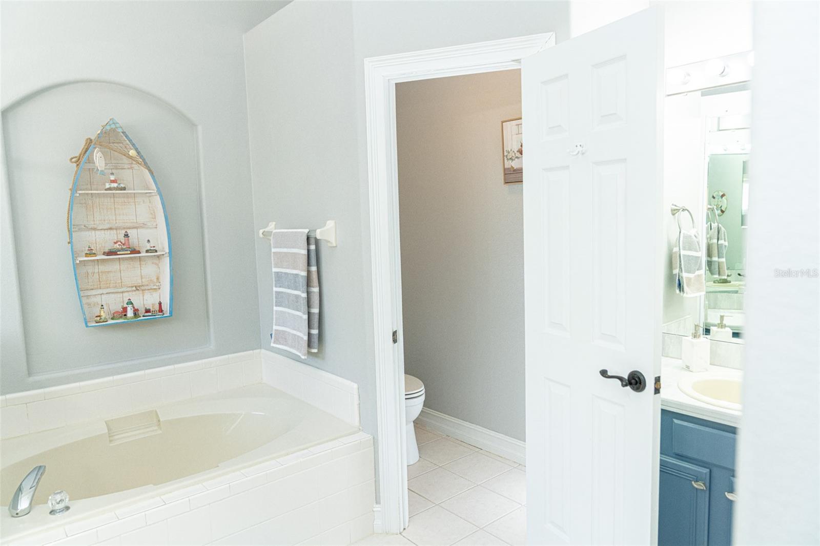 Image 59 of 73 For 2716 Sunbury Street