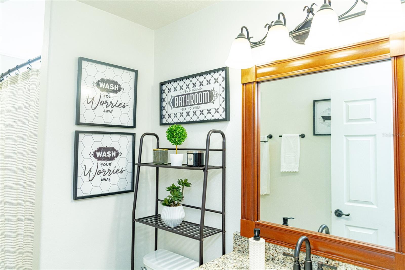 Image 68 of 73 For 2716 Sunbury Street