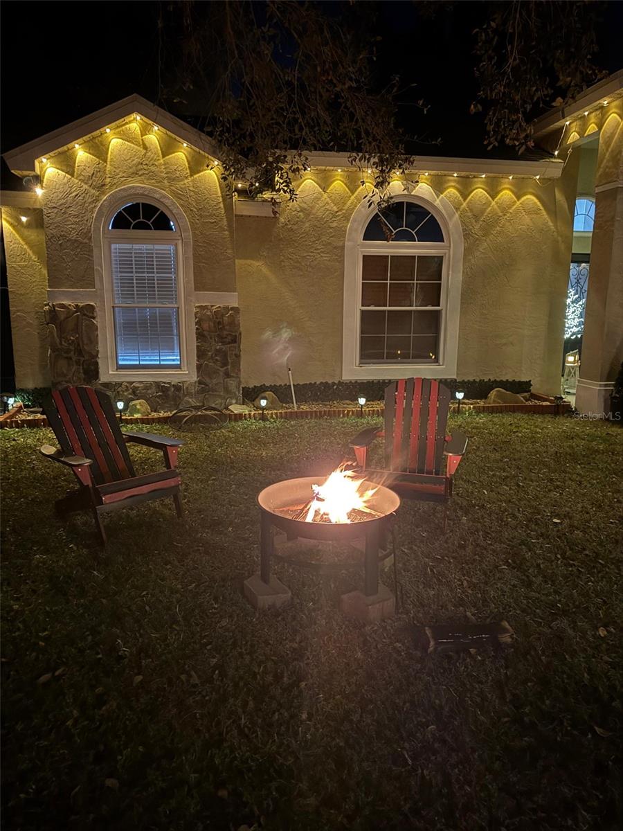 Image 7 of 73 For 2716 Sunbury Street