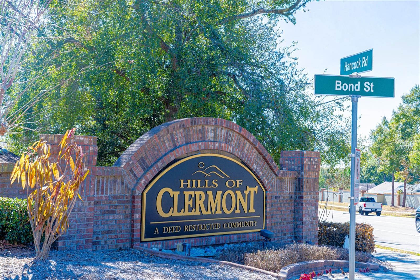 Image 8 of 73 For 2716 Sunbury Street