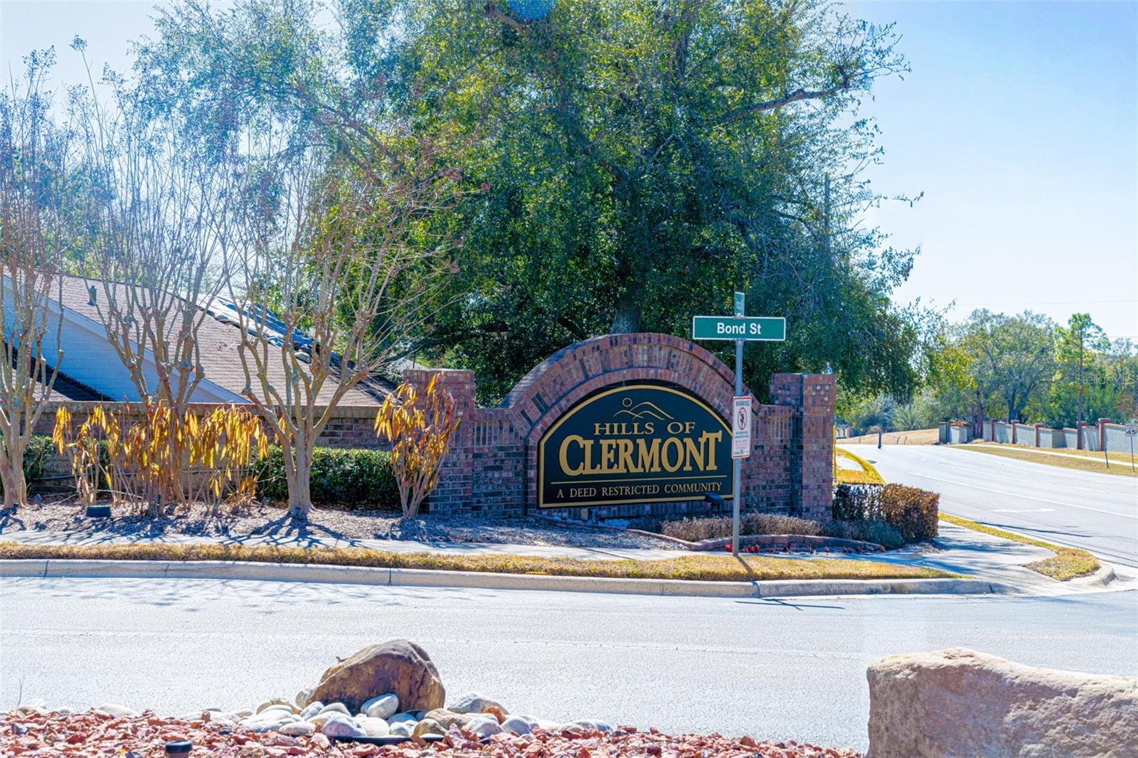 Image 9 of 73 For 2716 Sunbury Street