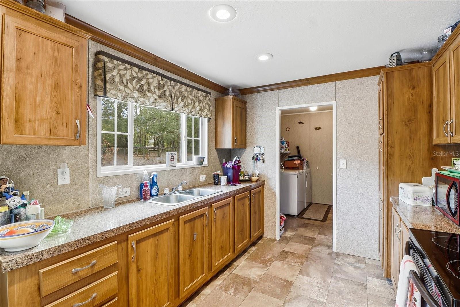 Image 10 of 47 For 8645 Ural Point