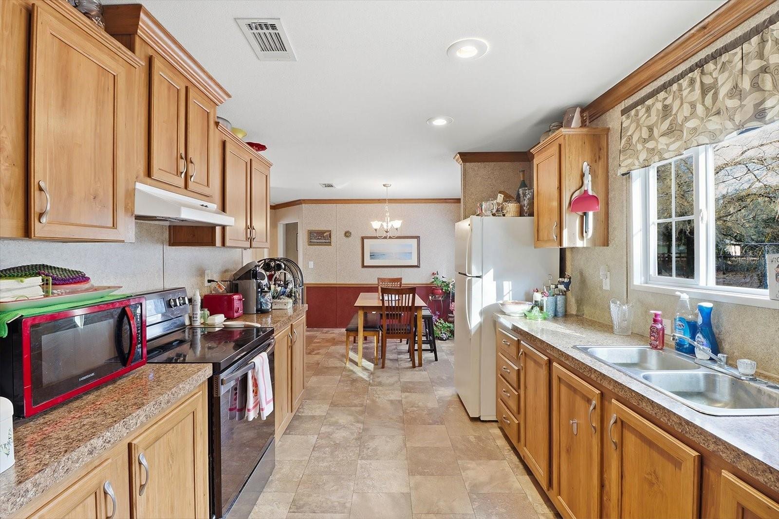 Image 12 of 47 For 8645 Ural Point