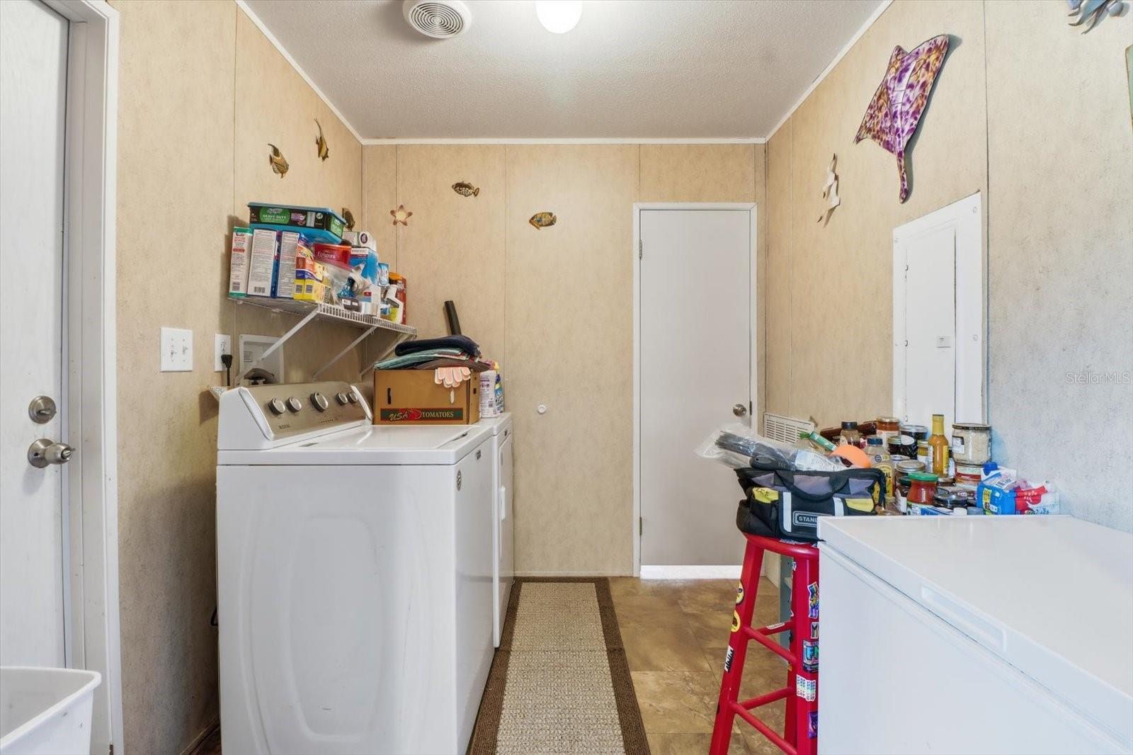 Image 26 of 47 For 8645 Ural Point