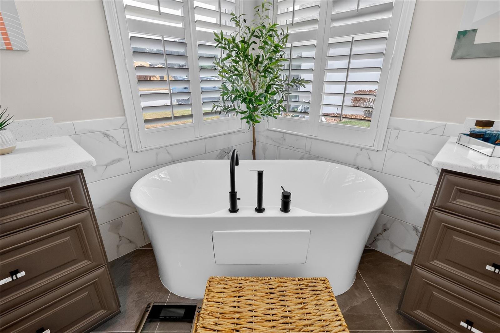 Image 39 of 56 For 27222 Nostalgia Drive