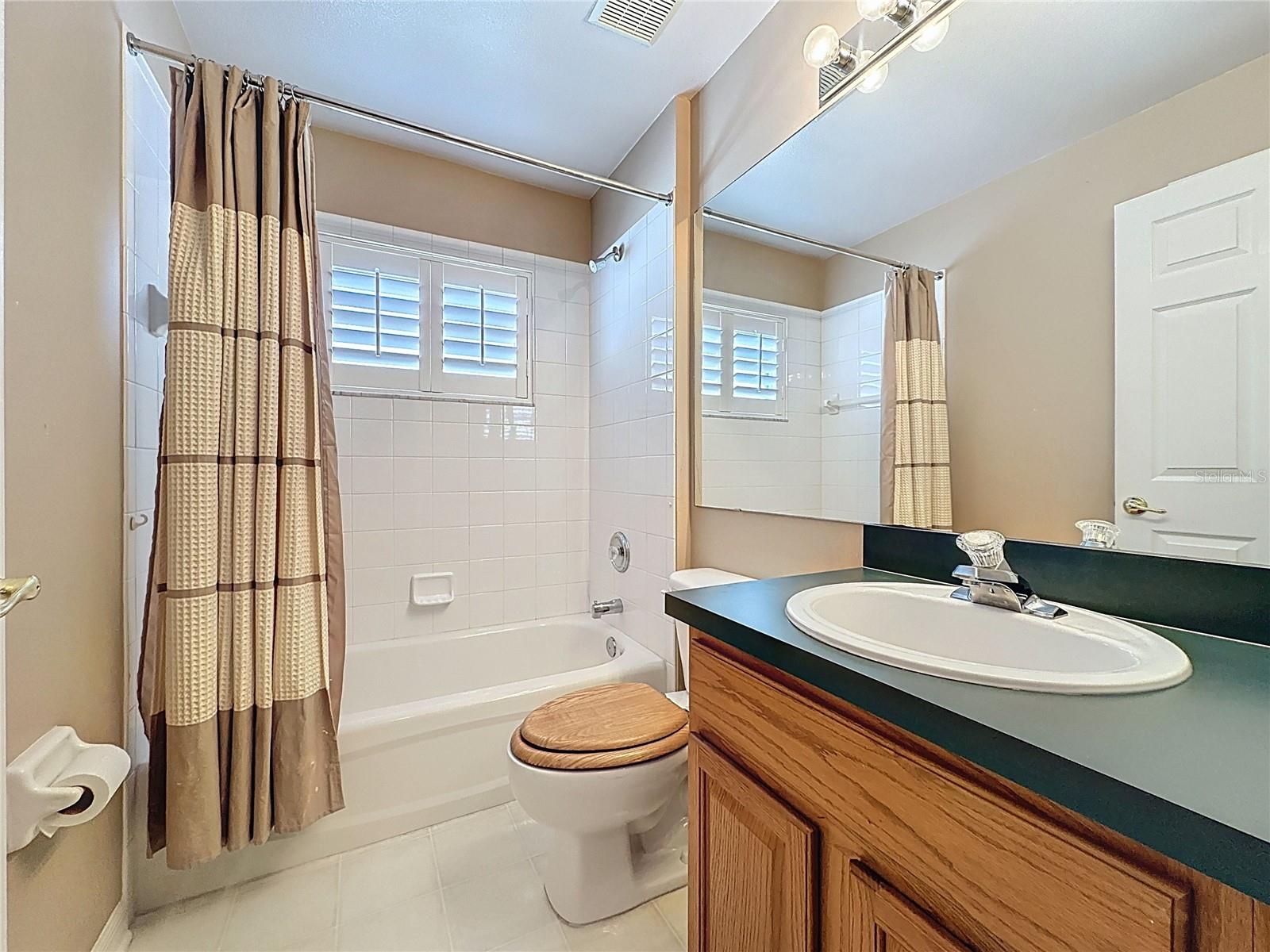 Image 30 of 70 For 3513 Rollingbrook Street