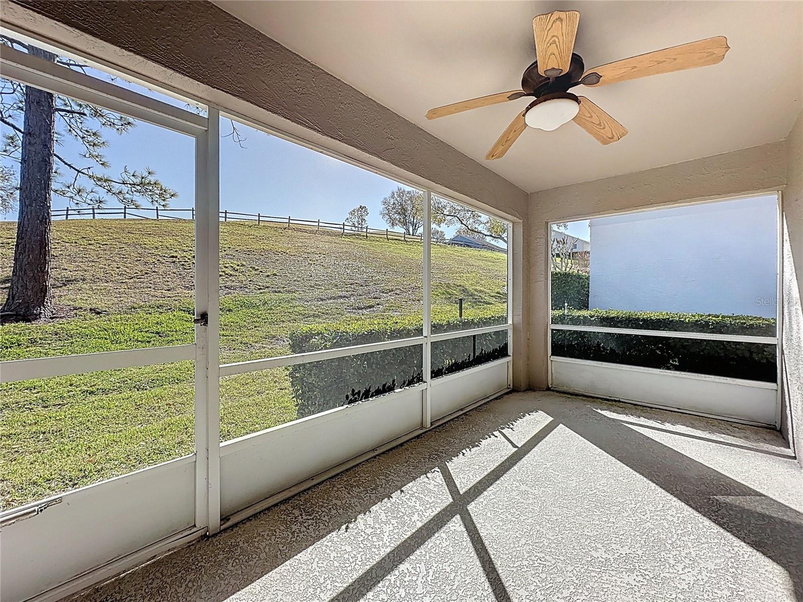 Image 32 of 70 For 3513 Rollingbrook Street