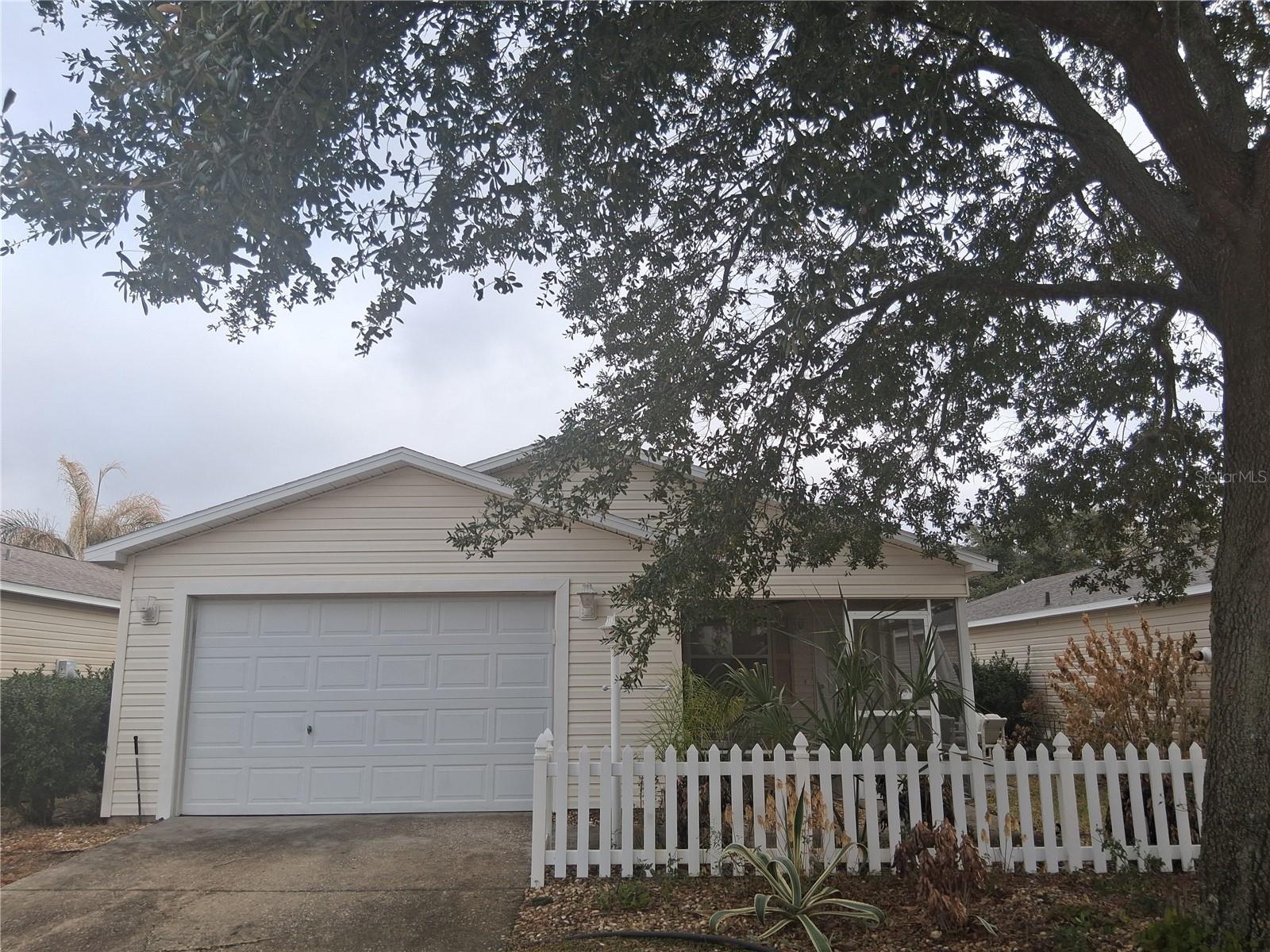 Listing Details for 1469 Sothell Street, THE VILLAGES, FL 32162