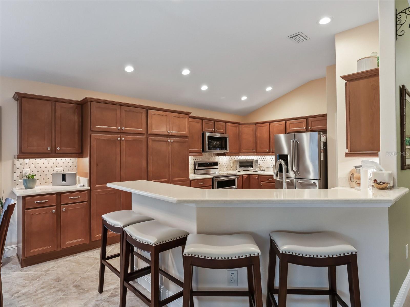 Listing photo id 16 for 1776 Wax Berry Court