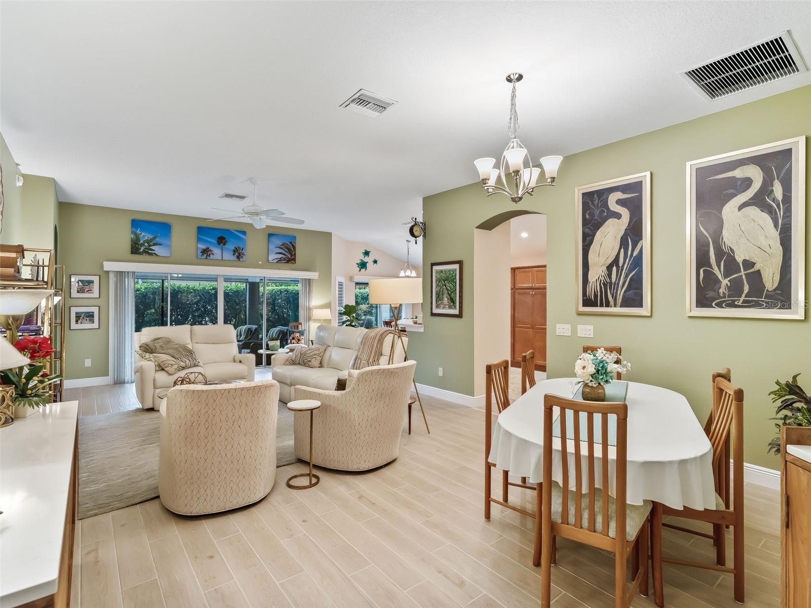 Listing photo id 7 for 1776 Wax Berry Court