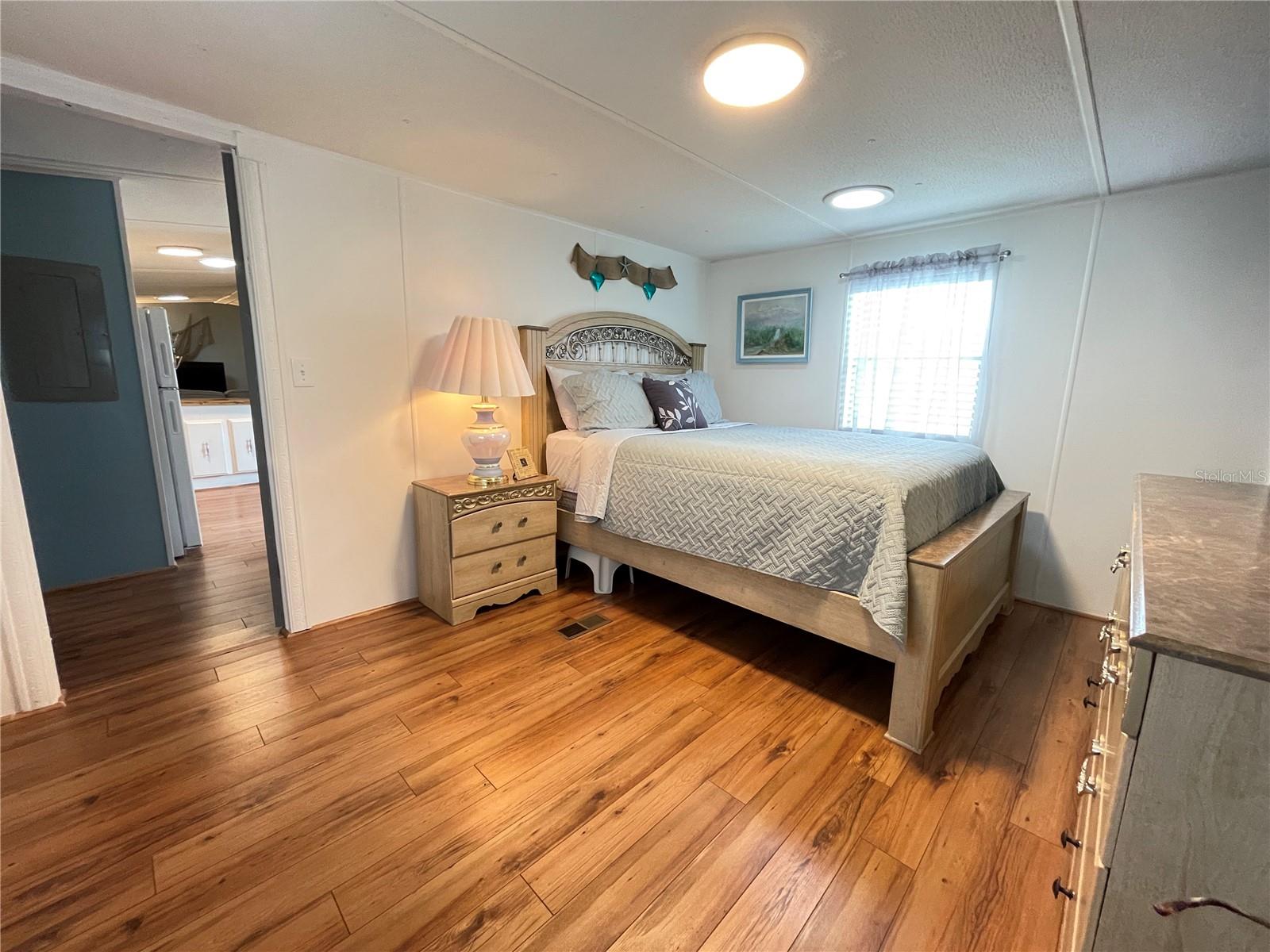 Image 14 of 38 For 1214 Dustin Drive