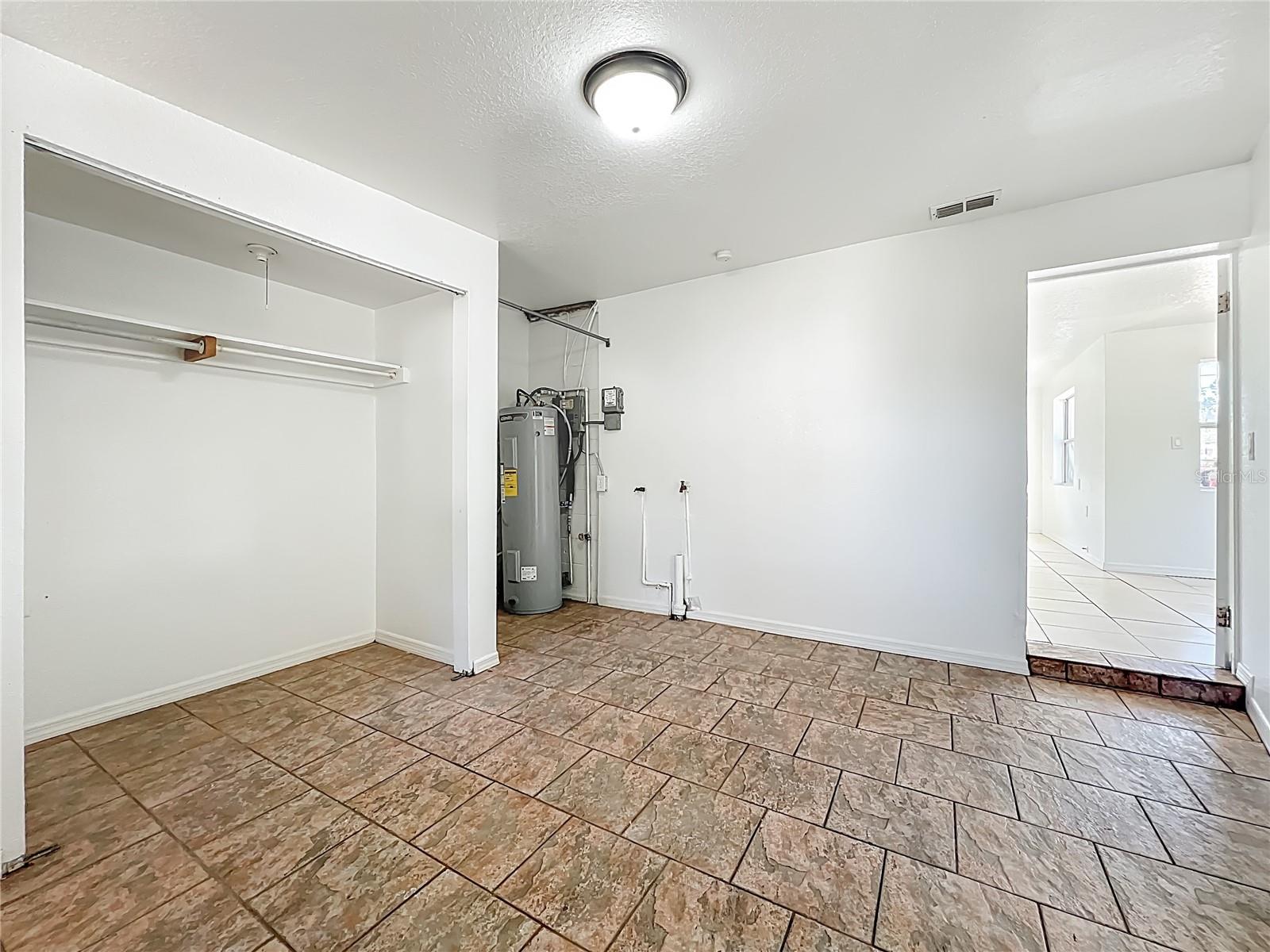 Image 28 of 74 For 301 Atwater Avenue