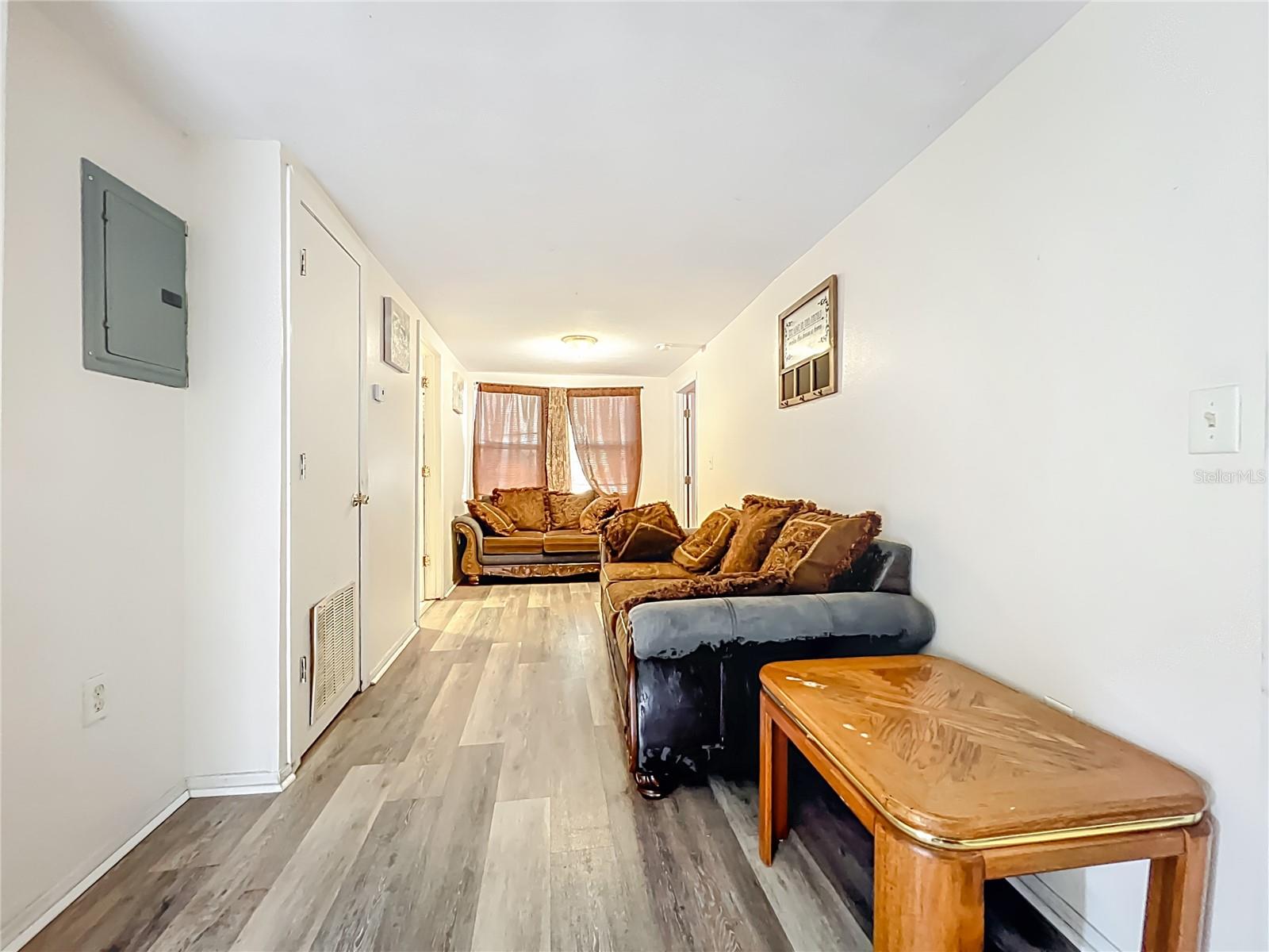 Image 41 of 74 For 301 Atwater Avenue