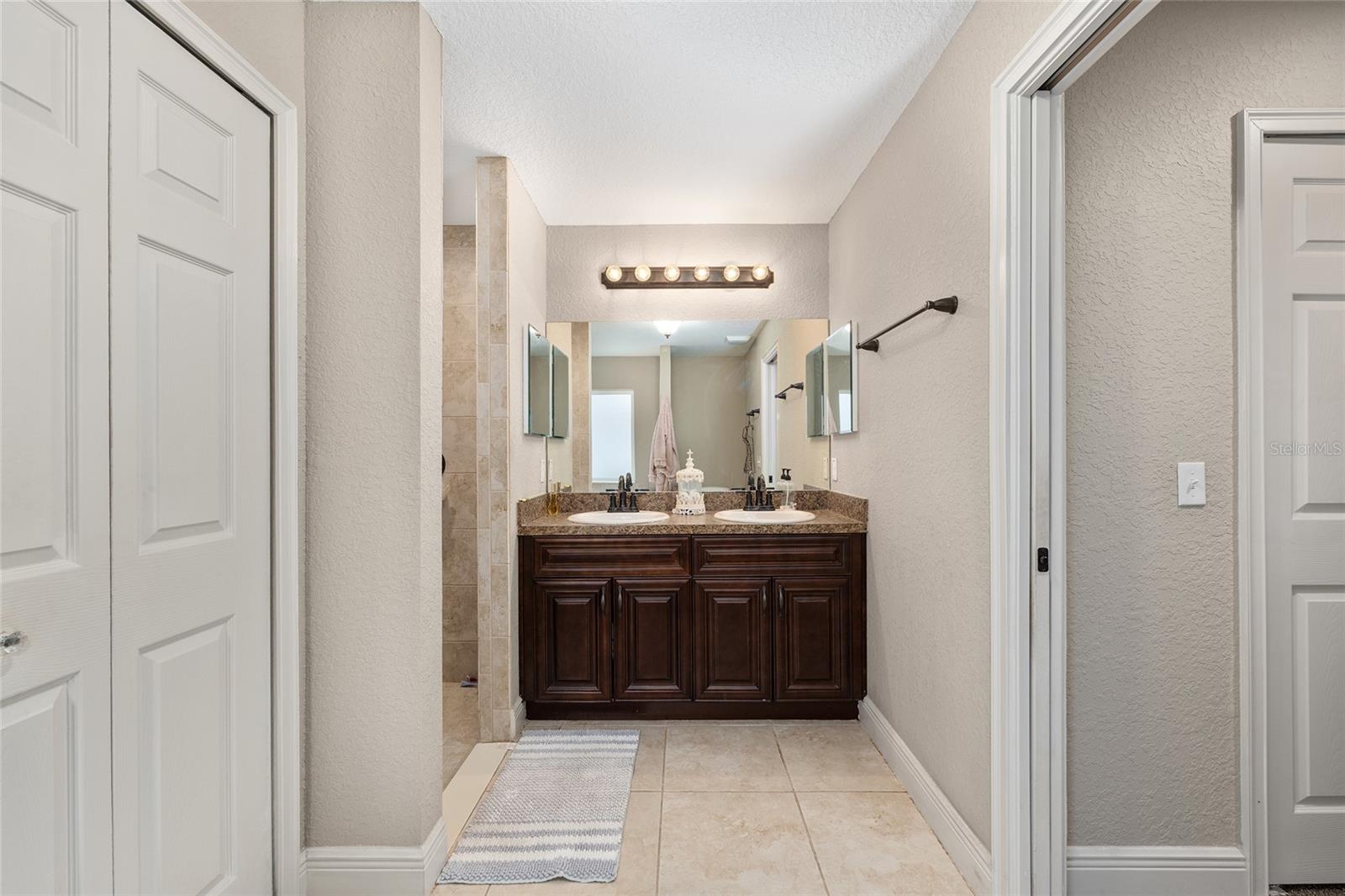 Image 27 of 41 For 13653 51st Avenue