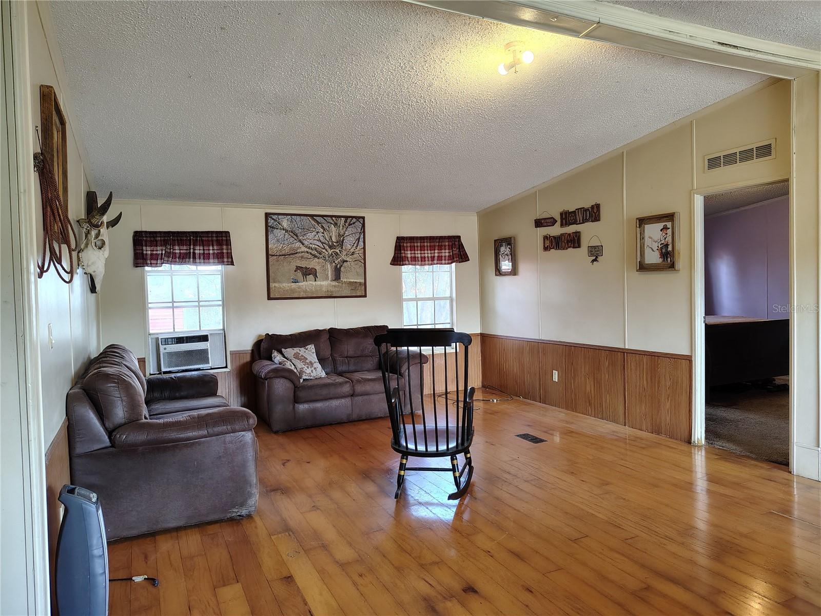 Image 7 of 54 For 14240 Sr 471