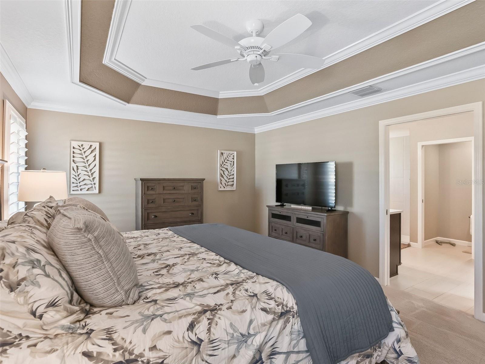 Image 21 of 39 For 5970 Sternemann Street