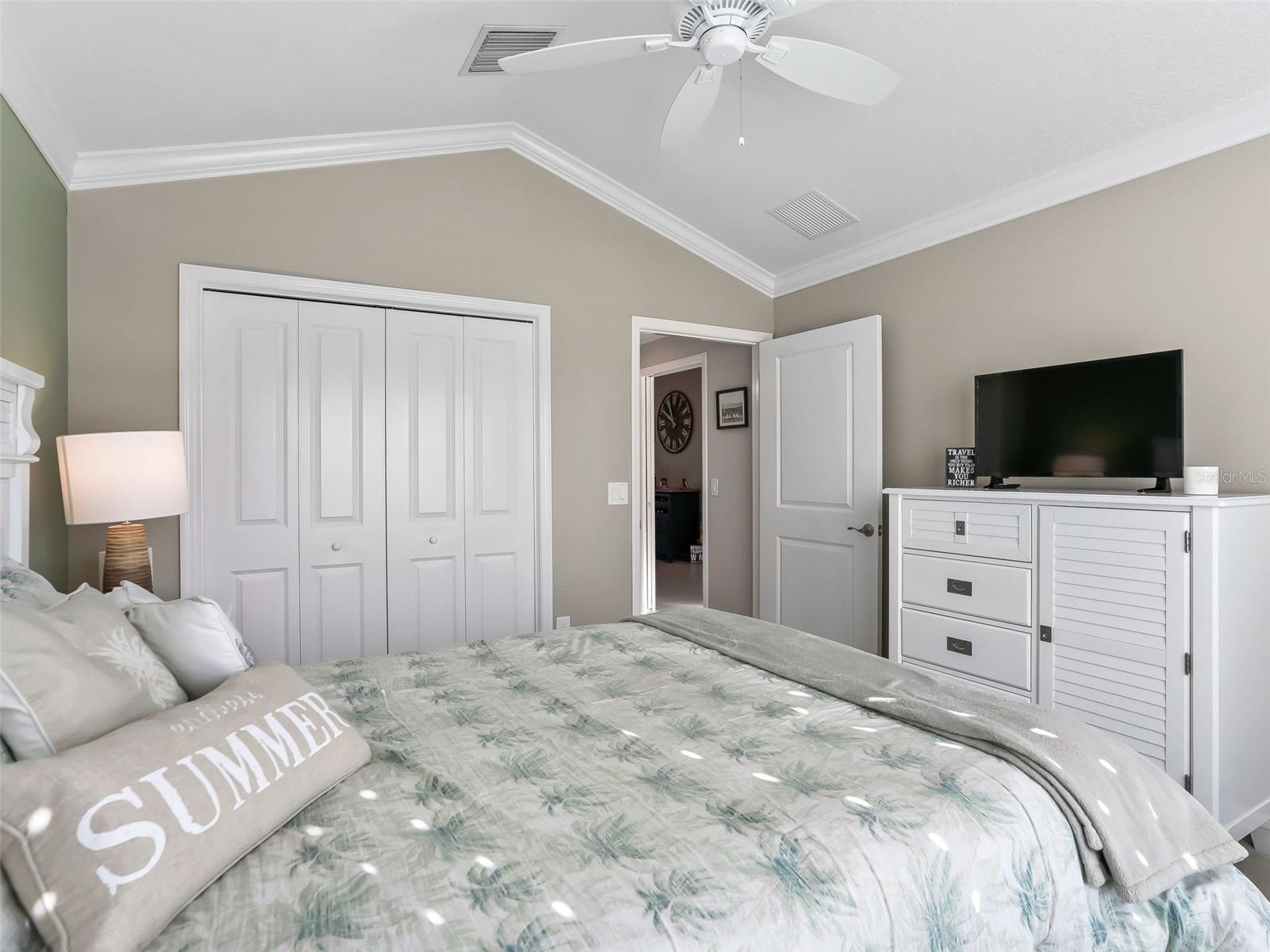 Image 30 of 39 For 5970 Sternemann Street