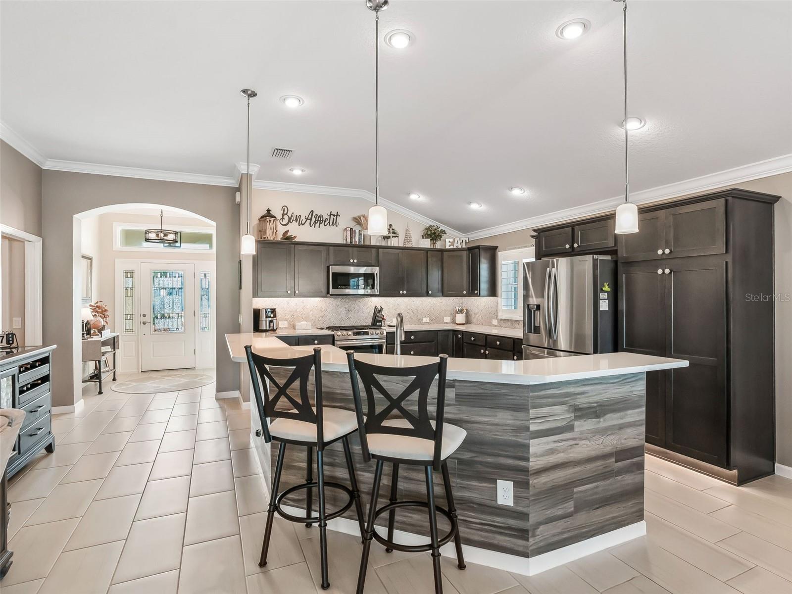 Image 6 of 39 For 5970 Sternemann Street