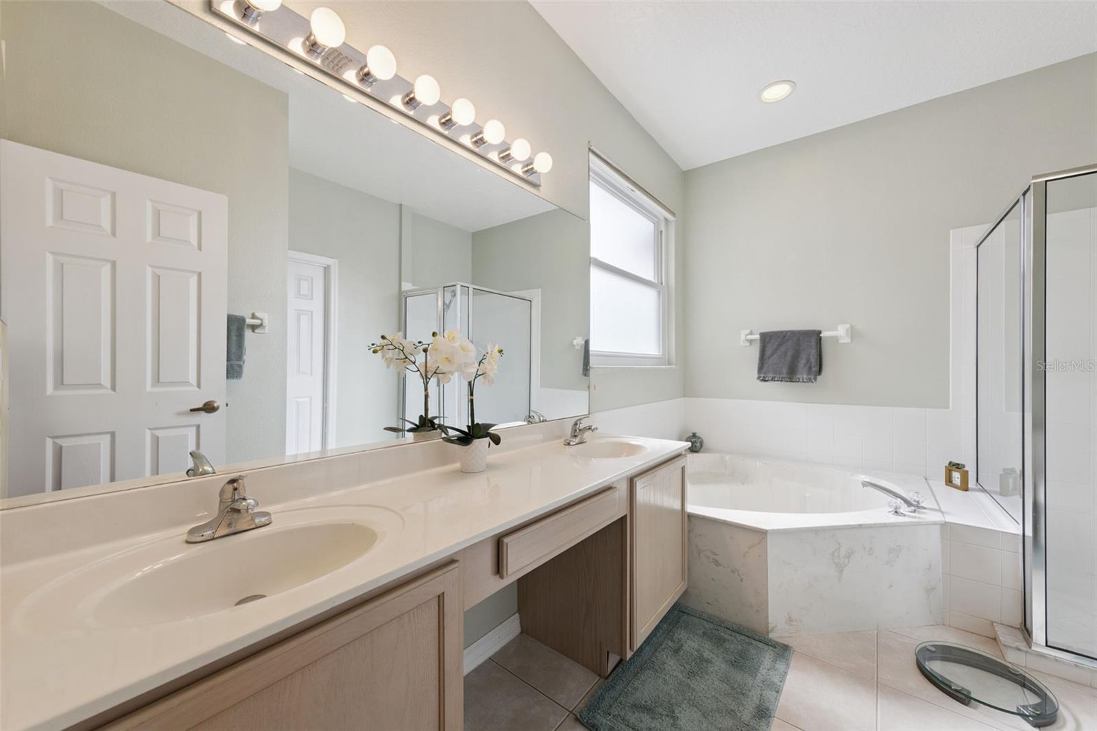 Image 27 of 59 For 14618 Wishing Wind Way