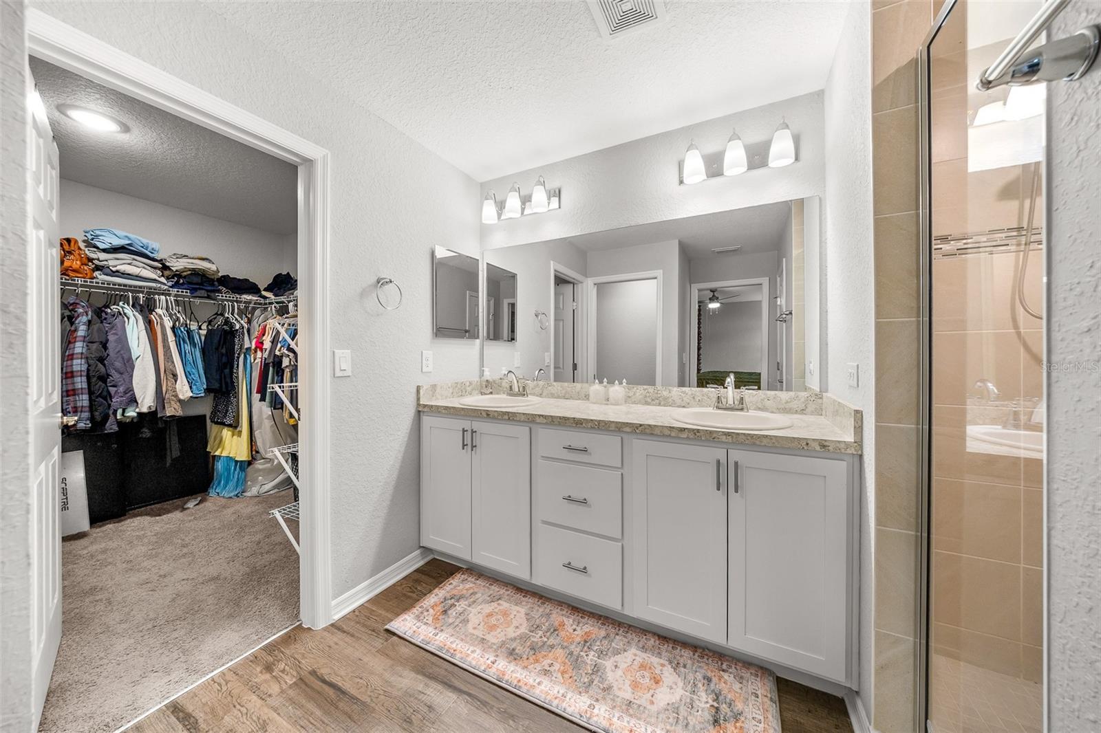 Image 20 of 39 For 8992 42nd Court