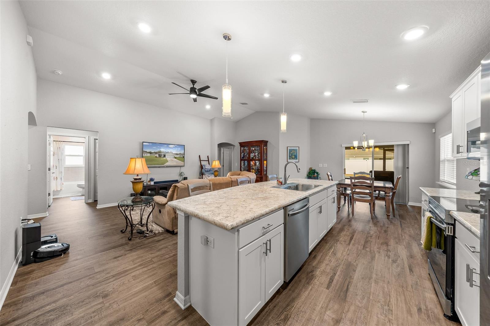 Image 6 of 39 For 8992 42nd Court