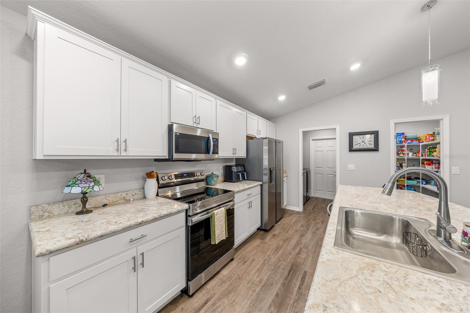 Image 8 of 39 For 8992 42nd Court