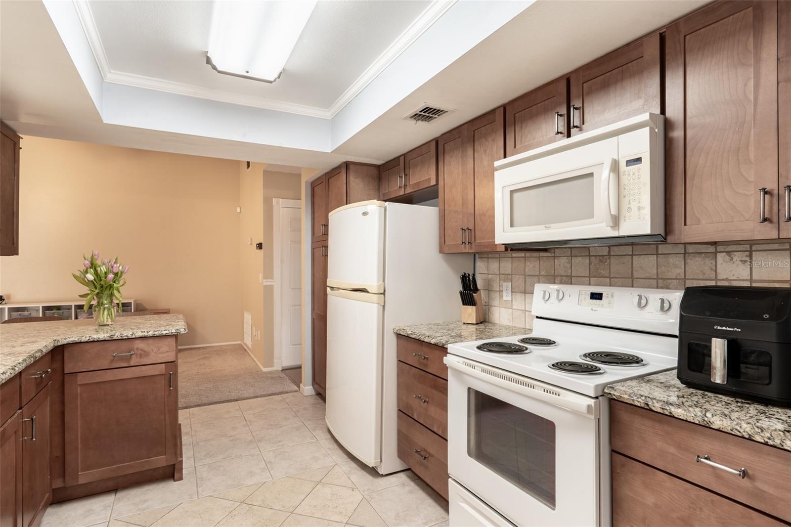 Image 12 of 31 For 7611 Wethersfield Drive